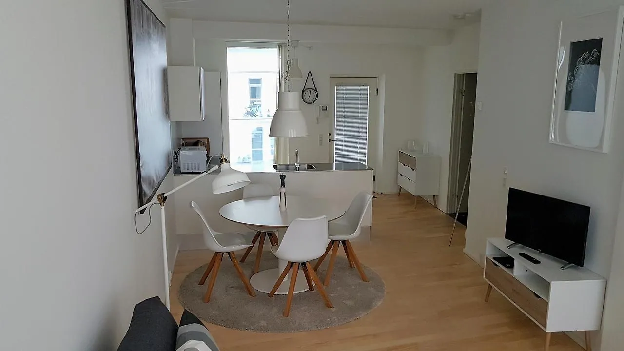 One-Bedroom Apartment In Copenhagen - Amerika Plads 32B